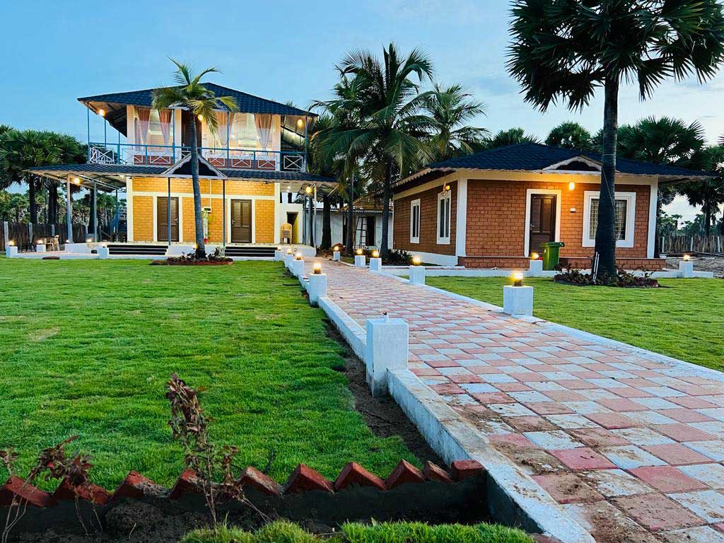 Soora Beach Resort