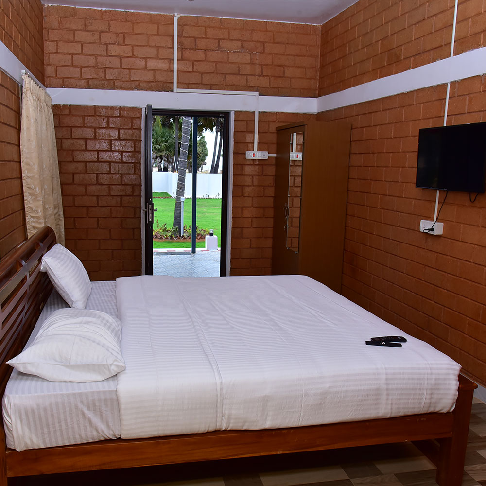 Soora Beach Resort